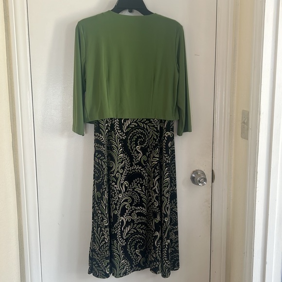 Julian Taylor New York Dress - Picture 6 of 16